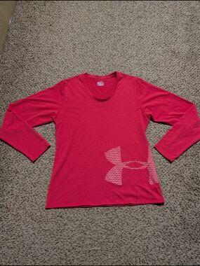 Under Armour Heat Gear Pink Long Sleeve Crew Tee - NWOT